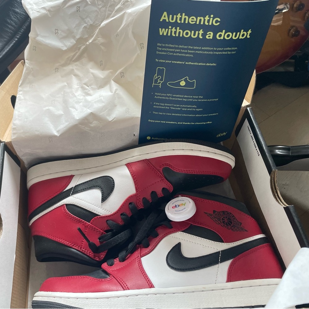 Nike Men's Red, White, and Black Sneakers